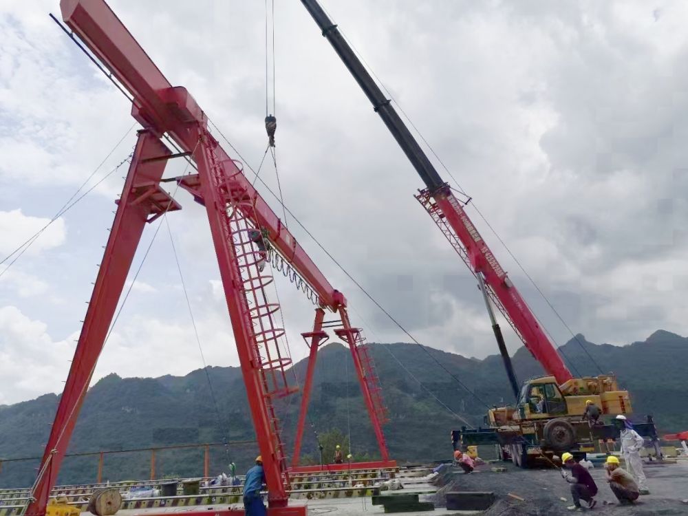 MH型電動(dòng)葫蘆門式起重機(jī)、龍門吊生產(chǎn)制造廠家服務(wù)、衛(wèi)華起重機(jī)