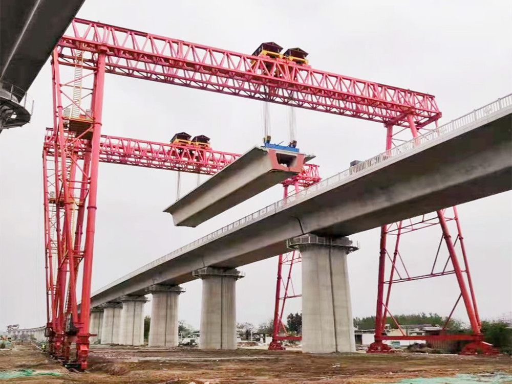 四川宜賓提梁機(jī)、路橋門機(jī)、桁架雙梁門式起重機(jī)廠家銷售安裝維修